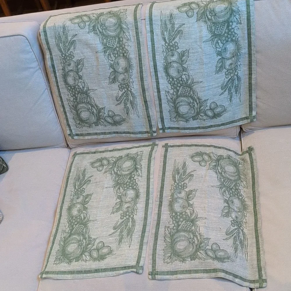 Williams Sonoma Green Linen Autumnal Harvest Fabric Placemats, Set of 4